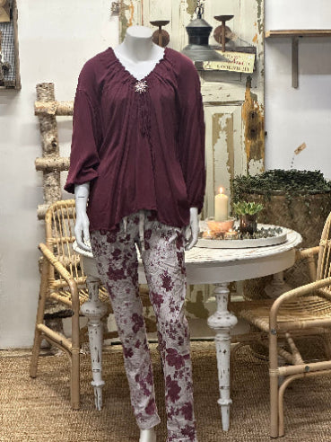 Bluse med Broche - Bordeaux - One Size 36-42