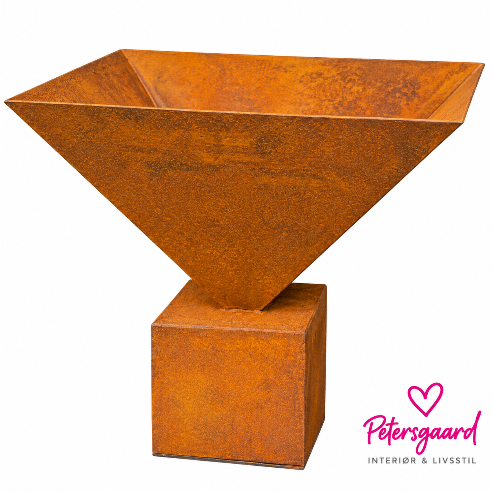Smuk dekorationsskål på fod i rust – 19 x 19 cm