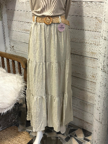 Nederdel med bælte i beige