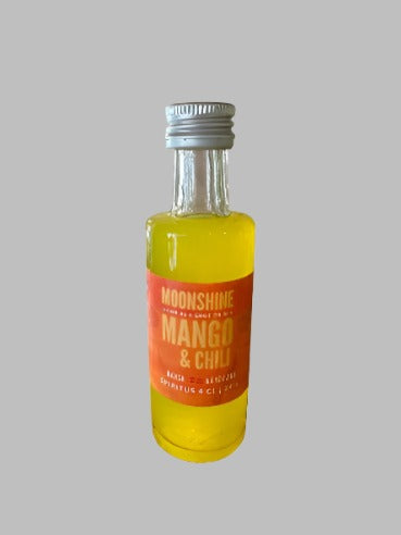 Moonshine mango & chili fra Knaplund