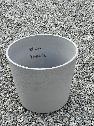 Lys grå krukke