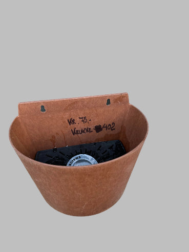 Vægpotte i naturfarve